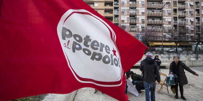 potere-al-popolo-bandiera