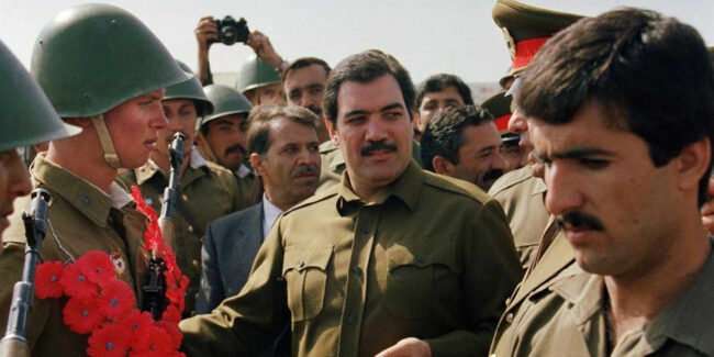 G00a-1986-Najibullah-soldati-sovietici-