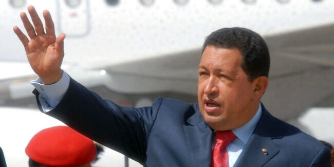File source: http://commons.wikimedia.org/wiki/File:Chavez-WSF2005.jpg