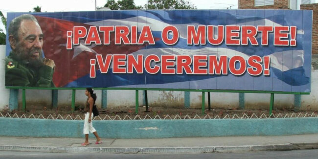Fidel_venceremos_Santiago_4175v